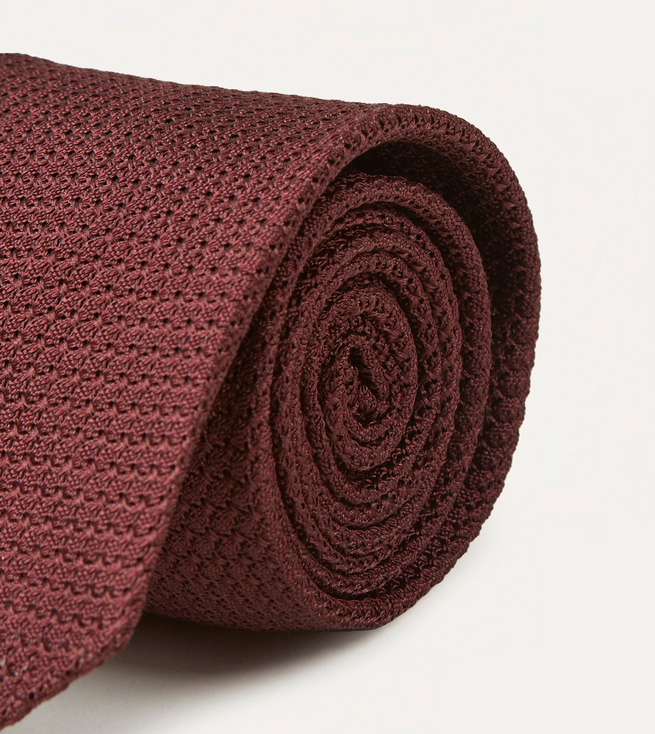 Wine Hand rolled Large Knot Grenadine Tie - Image 3
