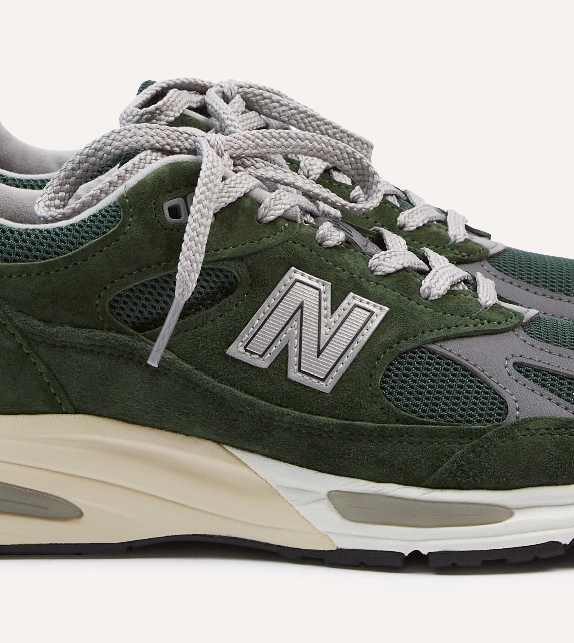 New Balance Kombu Green Made in UK 991v2 Trainers - Image 3