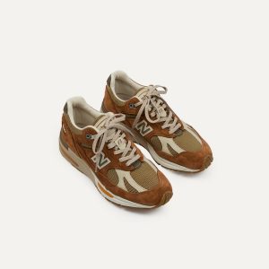 New Balance 'Iconic Influences' Caramel Caf?? Made in UK 991v2 Trainers