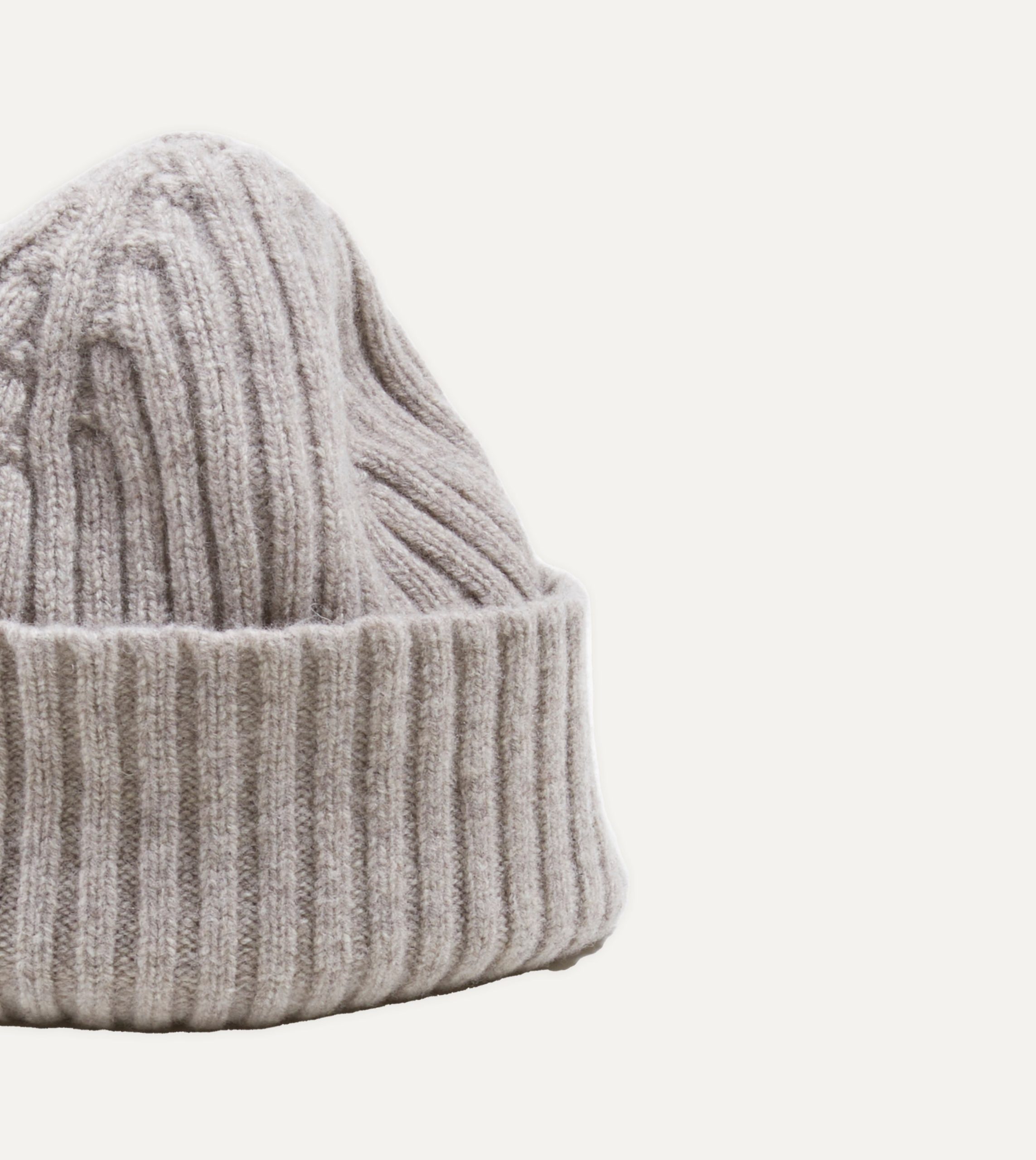 Light Grey Lambswool Ribbed Knit Cap - Image 4
