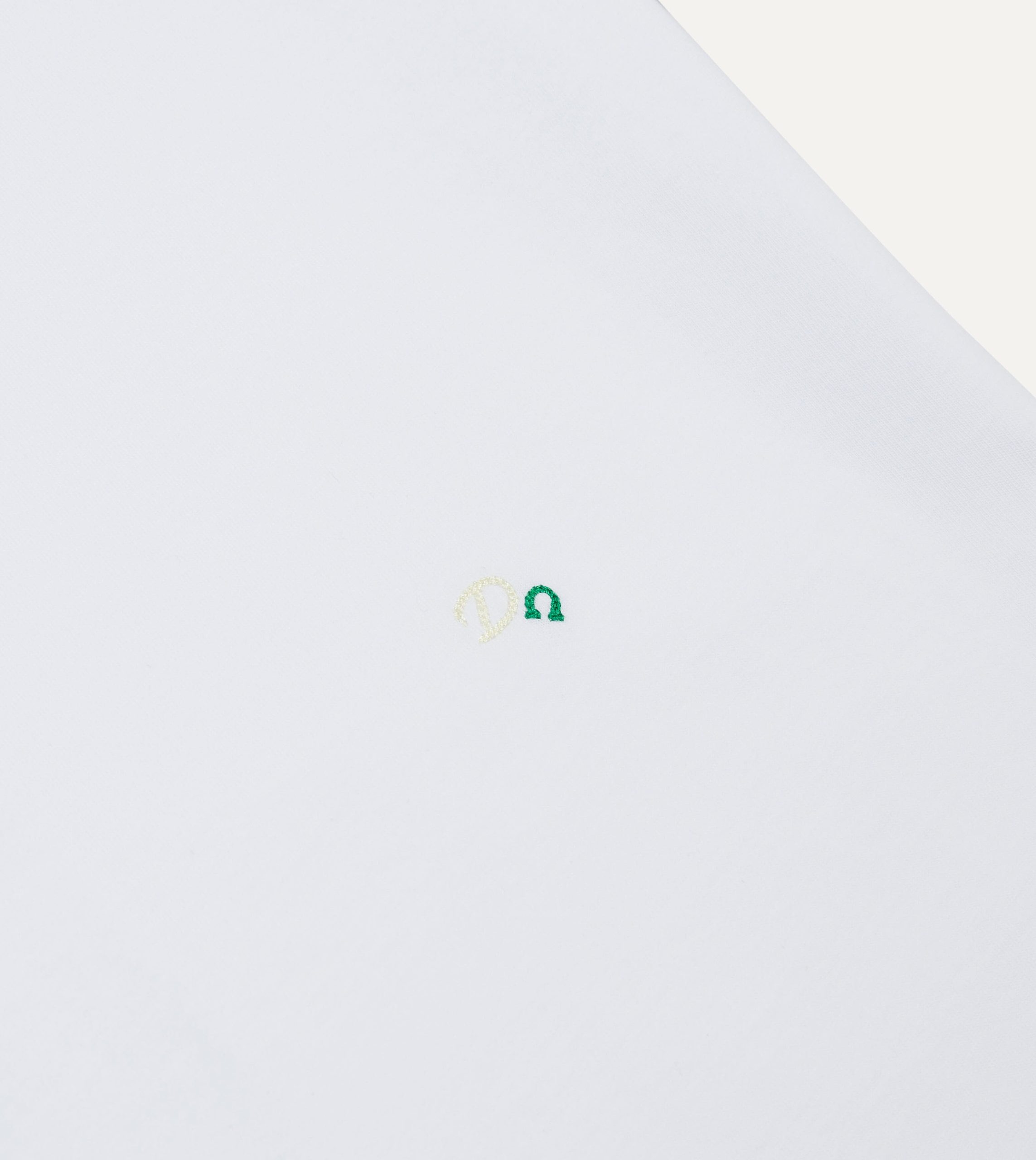 White Horseshoe Embroidered Crew Neck Hiking T-Shirt - Image 2